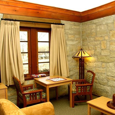 Pere Marquette Lodge & Conference Ctr; BW Premier Collection Grafton Екстер'єр фото